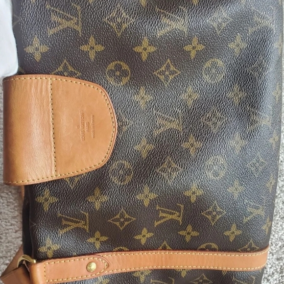Louis Vuitton Stresa Bag - Picture 8 of 10